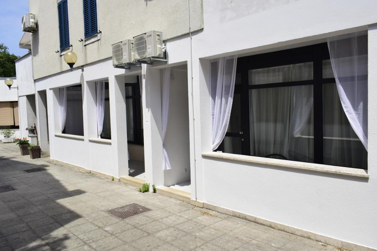 Apartmani Lavin Малинска Екстериор снимка