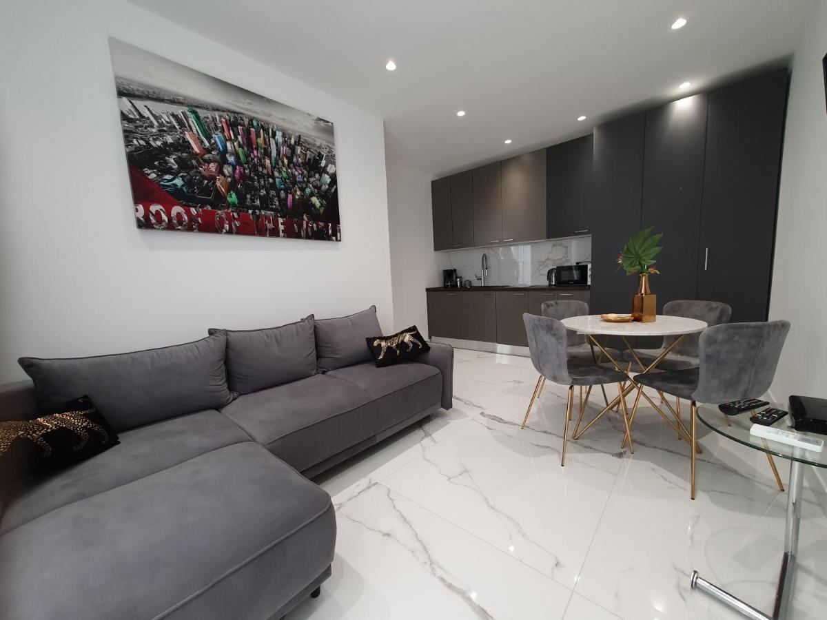 Apartmani Lavin Малинска Екстериор снимка