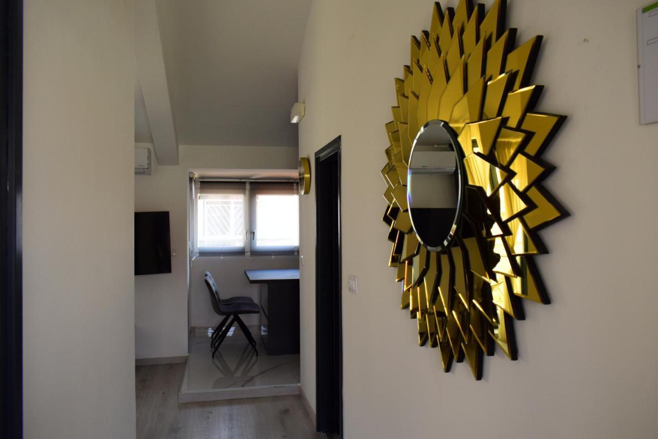Apartmani Lavin Малинска Екстериор снимка